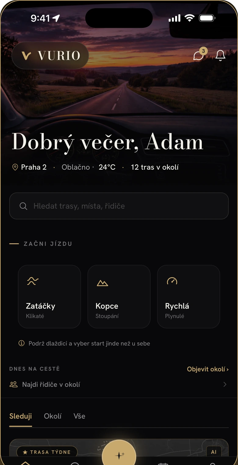 Domovská obrazovka — pozdrav, počasí a styly jízdy Zatáčky, Kopce a Rychlá